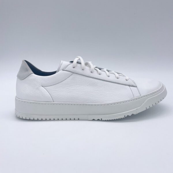 Arrière du Derby cuir blanc